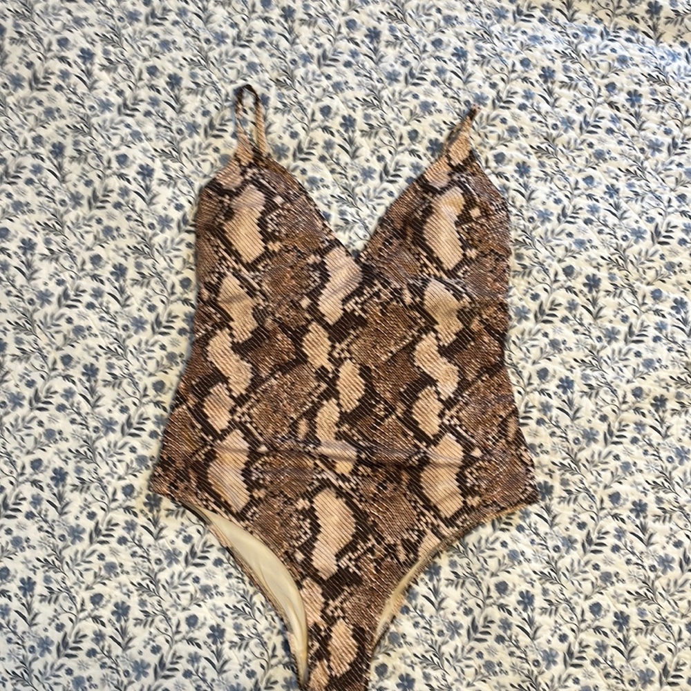 Pre owned H&M one piece swimsuit